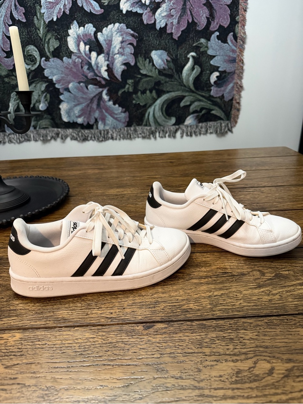 Adidas sneaker